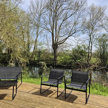 De La La Haute Bouliere فيلة *