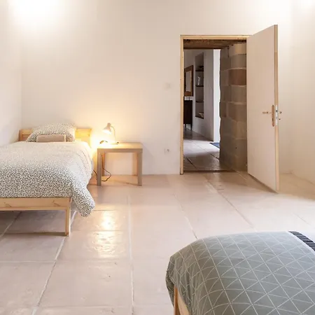 فيلة De La La Haute Bouliere *