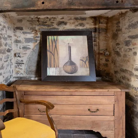 De La La Haute Bouliere فيلة *