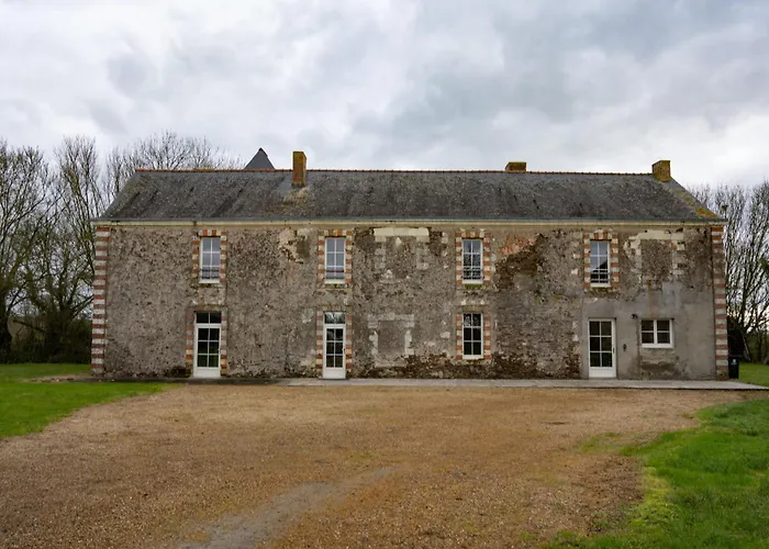 Villa De La La Haute Bouliere *